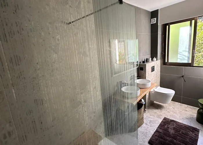 De Standing, Vue Mer, 3 Ajaccio (Corsica)